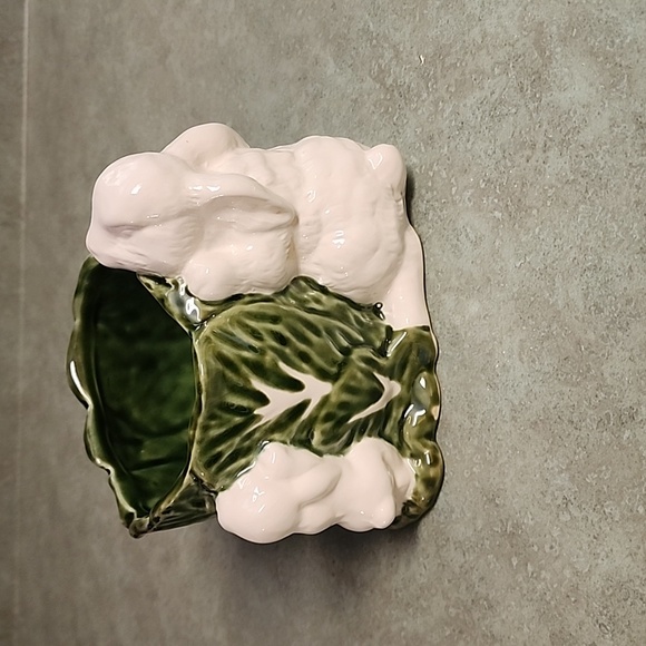 MAXCERA Cabbages ceramic Planter Dish Green with Bunnies - Picture 3 of 4